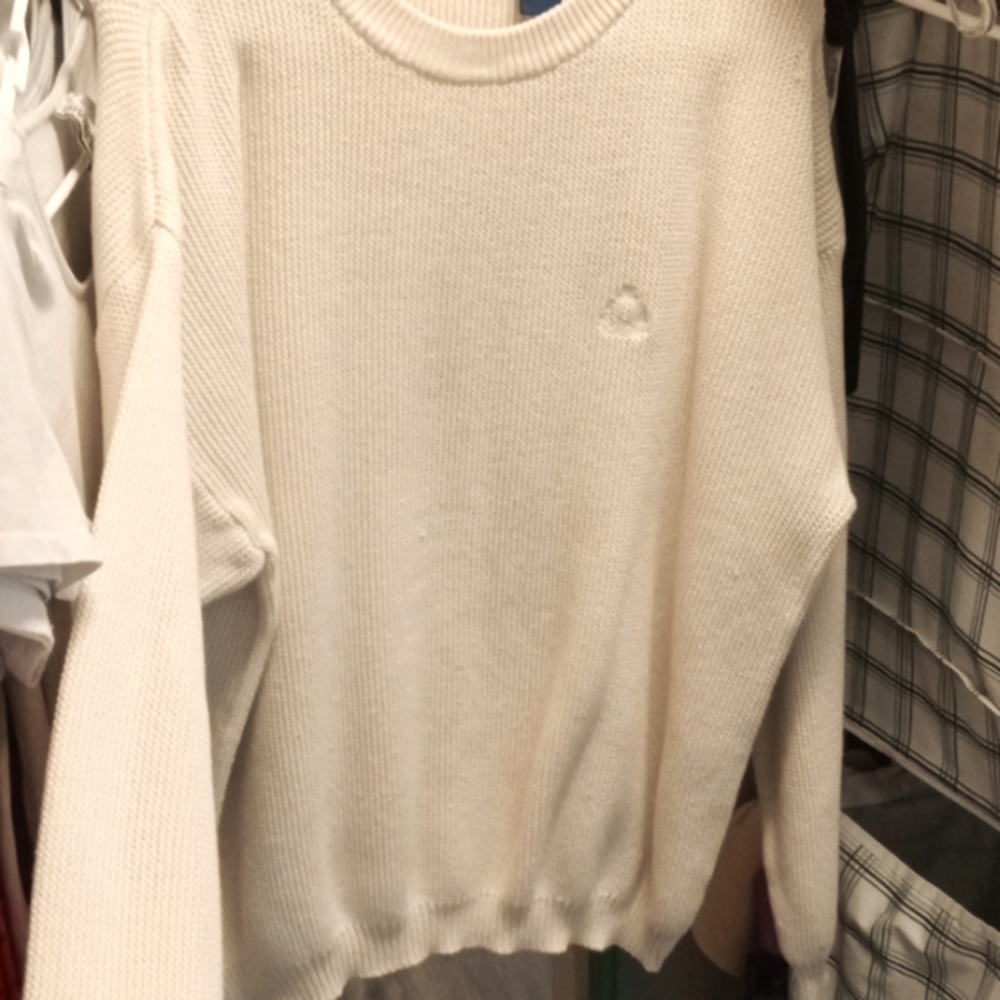 knit sweater